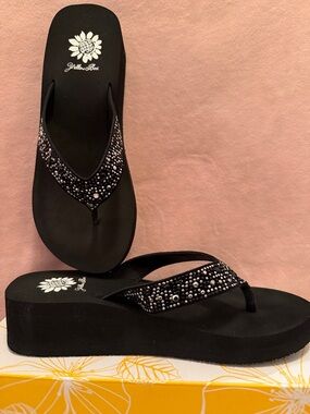 Yellow Box Black Rhinestone Wedge Sandals NWOT